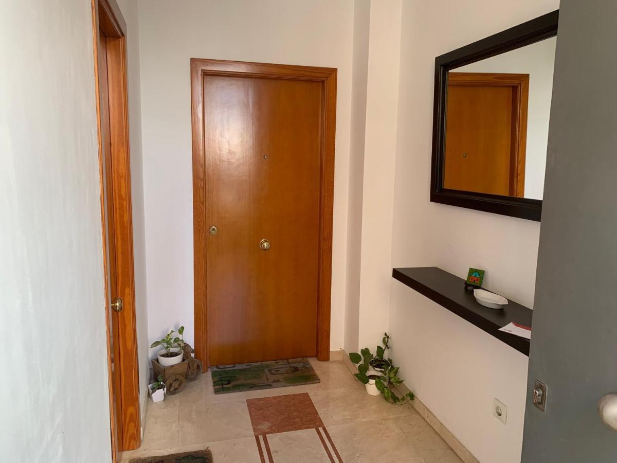 Loft Funcional Cerca Del Centro Appartement Sevilla Buitenkant foto